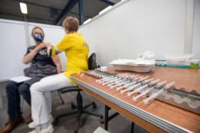 ​过期疫苗 “过期疫苗”怎么办？欧美“神操作”看呆了