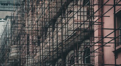 ​烂尾楼怎么处理最有效(烂尾楼的本质和维权方法)