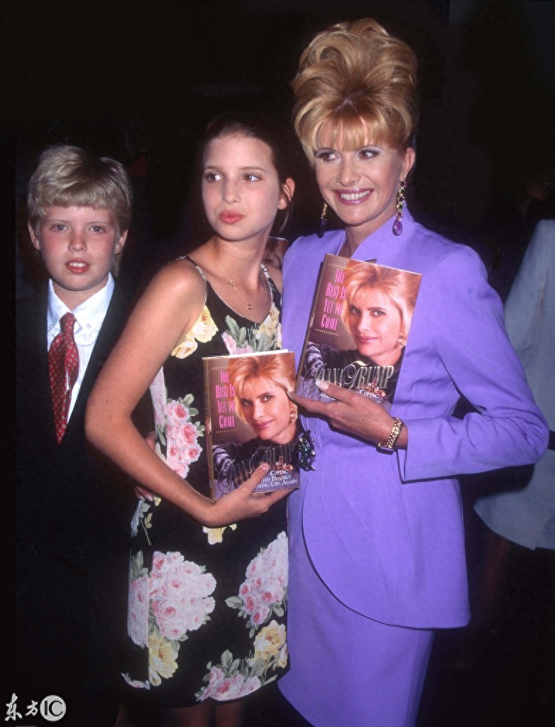 1988年到1998年,10年间的特朗普和家人,伊万卡13岁就很漂亮