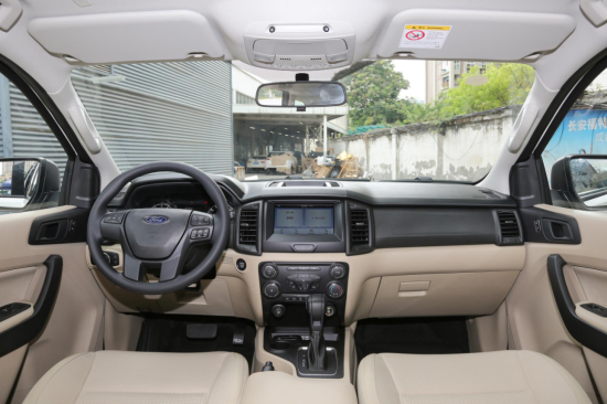 0万左右的越野车四驱哪个好点(专为硬汉准备,20万考虑这4款越野车,四驱都很强悍)"