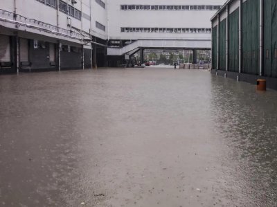 ​郑州疫情爆发，郑州富士康宿舍区管控升级？这步棋只有大企业敢走