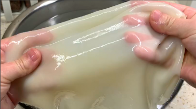 ​怎么做凉皮好吃又简单？教你正确做法，10分钟就搞定！