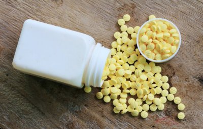 ​维生素b2的作用（治这8种病有效）