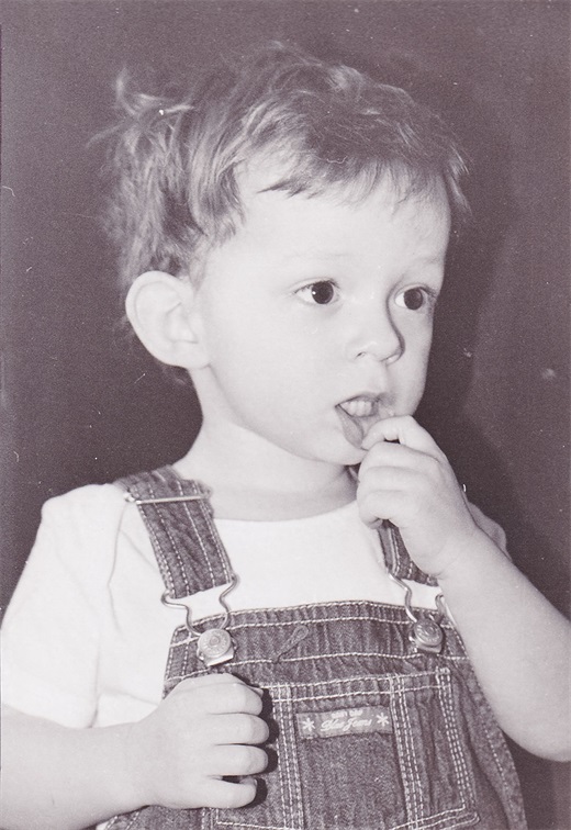 《蜘蛛侠:英雄归来》汤姆·霍兰德的可爱童年照