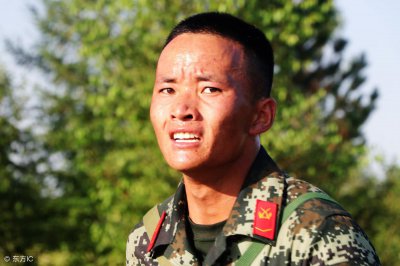 ​士官到底是不是官？士官在部队的作用是什么？怎样才能转为士官？