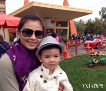 ​刘涛的母亲是谁？美丽原来遗传自母亲