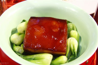 ​东坡肉是什么地方的菜（东坡肉是哪个地方的菜？东坡肉是哪里的名菜？）