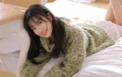 ​过生日送什么好给女生（女生过生日，送她四种礼物，让她瞬间感动）