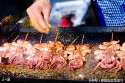 ​肠癌的五大症状 这5个症状才是大肠癌的信号！可惜你不敢相信