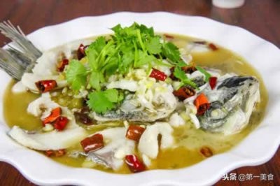 ​酸菜鱼的做法 家常（厨师长教你酸菜鱼家常做法，味道鲜美，一点也不腥，酸辣下