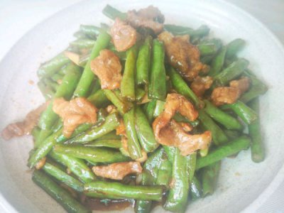 ​豇豆角做法家常（超级下饭家常菜，旺火焖烧豇豆角）