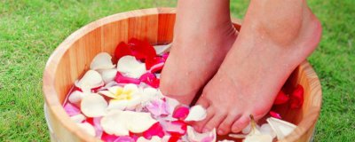 ​用什么泡脚去除脚臭最好 用什么泡脚去除脚臭效果好