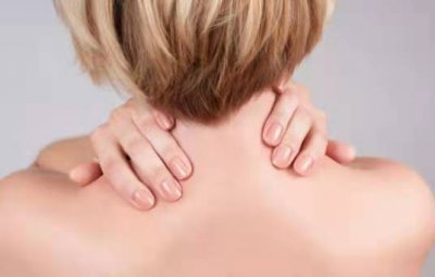 ​肩周炎有什么症状表现肩周炎的症状有哪些？及时了解有好处）