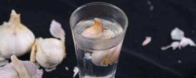 ​怎样快速的剥蒜皮 怎样好剥蒜皮