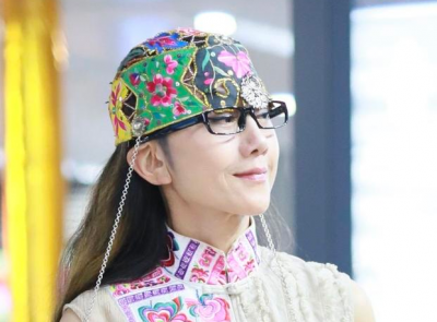 ​邓婕的第一任丈夫（邓婕的第一任丈夫的照片）