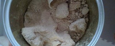 ​夏天奶粉结块大人还能喝吗 冬天奶粉结块还能喝吗