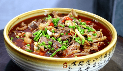​牛腩就服湖南这种做法，香辣好吃有嚼劲，吃了一次想下次