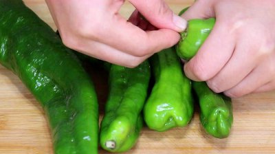 ​青椒面的做法大全家常视频 青椒面怎么做好吃