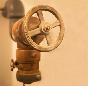 ​安全阀的作用及故障