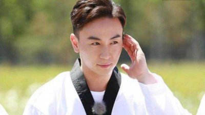 ​释小龙多大（释小龙多大去的少林寺）