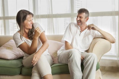 ​女人三十如狼（女人三十如狼四十如虎啥意思）