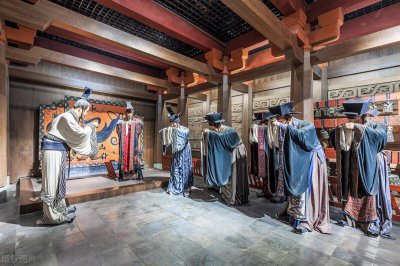 ​初一语文书管鲍之交 管鲍之交原文及注释七年级