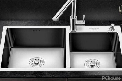 ​厨房水槽脏了怎么清洗妙招 水槽怎么清洁