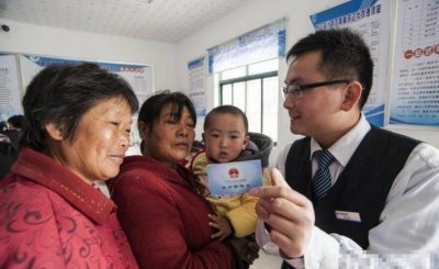 ​女性45岁交社保合适吗 女性45岁交社保和农保那个划算