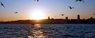 ​土耳其海峡是哪两洲的分界线? 土耳其海峡是亚洲与其他大洲的分界线吗