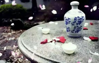 ​红花郎酒38度多少钱一瓶(红花郎酒多少钱一瓶53度酱香)