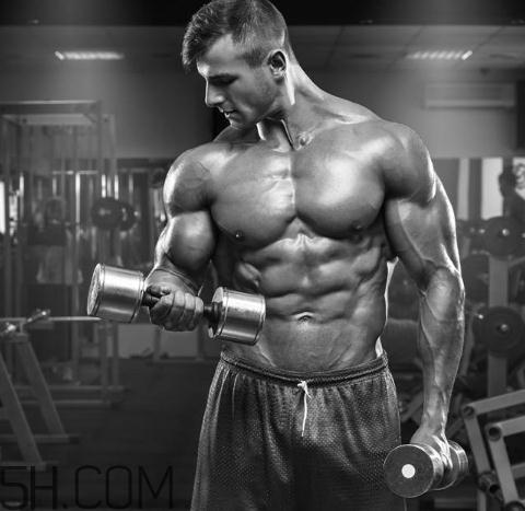 哑铃弯举可以天天练吗?哑铃弯举手腕疼是什么原因? 哑铃弯举可以天天练吗?哑铃弯举手腕疼是什么原因?