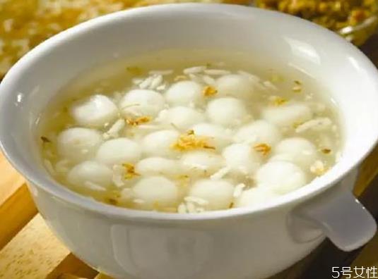 米酒汤圆怎么煮 小孩可以吃米酒吗 米酒汤圆怎么煮 小孩可以吃米酒吗