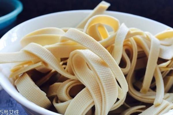 千张能生吃吗 凉拌更美味 千张能生吃吗 凉拌更美味