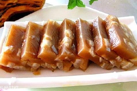 猪皮冻为什么不透明 可能是锅的原因 猪皮冻为什么不透明 可能是锅的原因