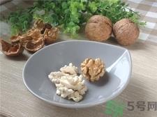 新鲜核桃怎么去皮?新鲜核桃怎么吃? 新鲜核桃怎么去皮?新鲜核桃怎么吃?