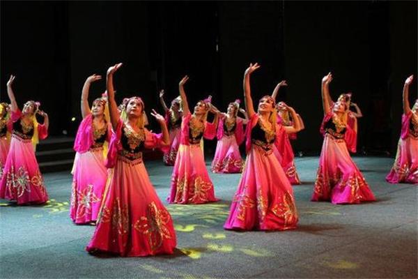 跳舞可以培养气质吗 收获优雅的形体