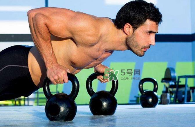 力量训练消耗多少热量?力量训练后吃什么? 力量训练消耗多少热量?力量训练后吃什么?