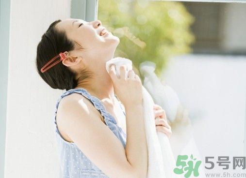 不爱出汗是什么原因?不爱出汗怎么调理 不爱出汗是什么原因?不爱出汗怎么调理