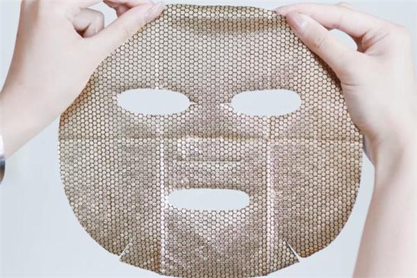 韩束金刚侠面膜敷完要洗脸吗 韩束金刚侠面膜几天用一次 韩束金刚侠面膜敷完要洗脸吗 韩束金刚侠面膜几天用一次