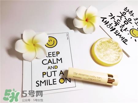 艾杜纱蜂蜜极润唇膏孕妇可以用吗?艾杜纱唇膏好用吗? 艾杜纱蜂蜜极润唇膏孕妇可以用吗?艾杜纱唇膏好用吗?