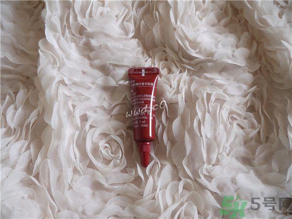 梦妆花颜凝时菁华眼霜好用吗？梦妆花颜凝时菁华眼霜怎么样？