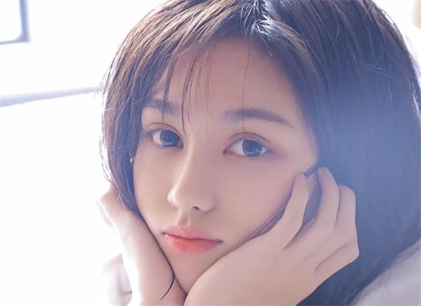 和女生聊天的时候怎么发挥幽默感