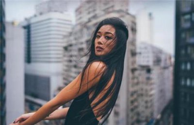 ​女生说手机没电了怎么回复 女生说手机没电了是什么意思