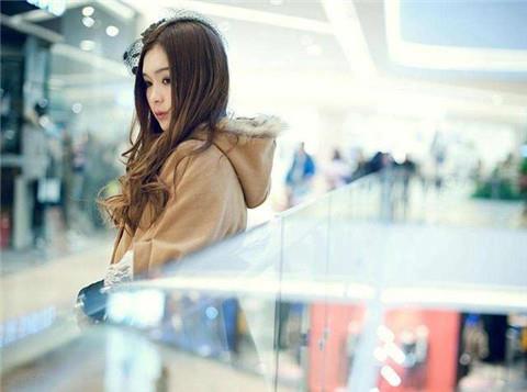 第一次和女生聊天开场白怎么聊?