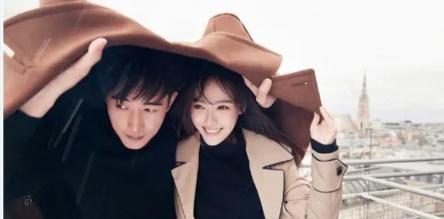 有一种爱情叫罗晋和唐嫣，八年前的照片就发现了罗晋对她的爱意！