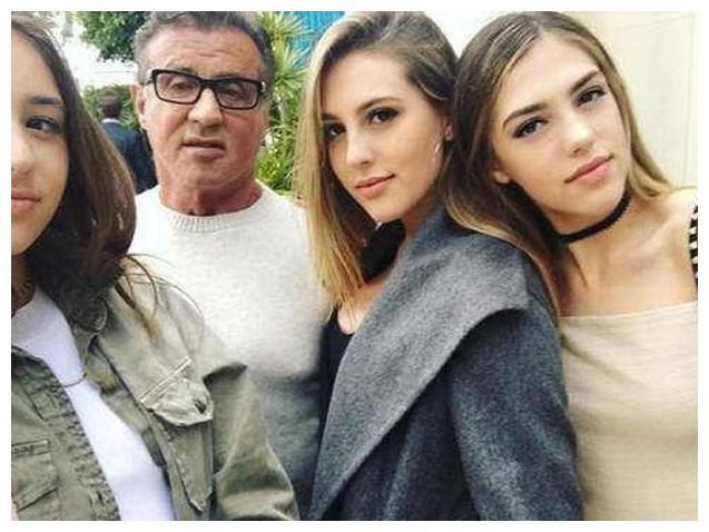 有种“逆袭”叫史泰龙女儿，一个比一个漂亮，网友：专挑优点遗传