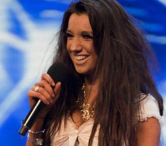 ​女子花费90万元疯狂整容，结果整容失败，导致鼻子不能正常呼吸