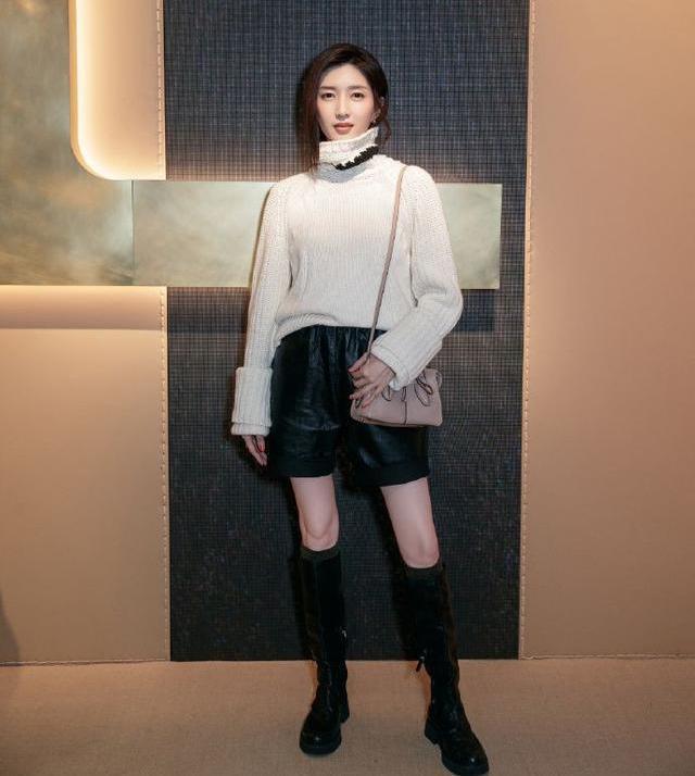 有种“整容”叫江疏影换发型!风格大变,女神1s变非主流