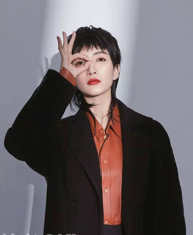 有种“整容”叫江疏影换发型!风格大变,女神1s变非主流