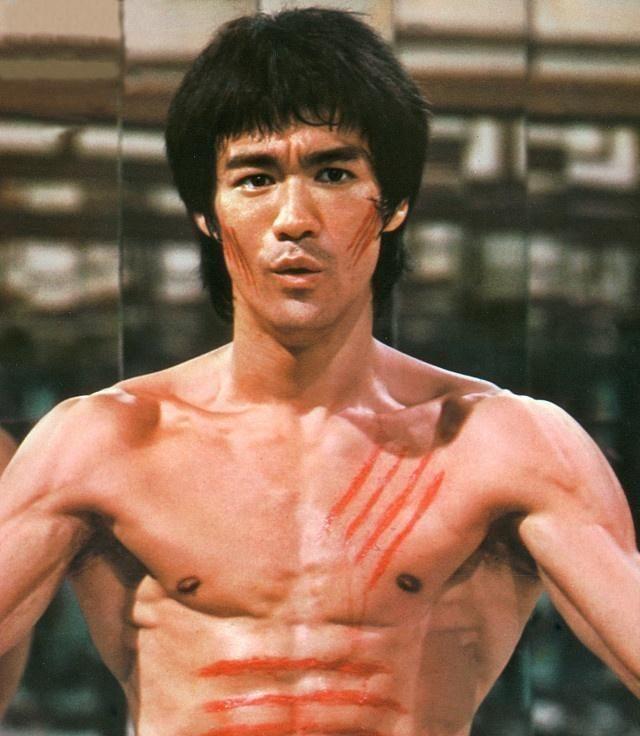 泰国白龙王揭秘李小龙之死：只是因为福报